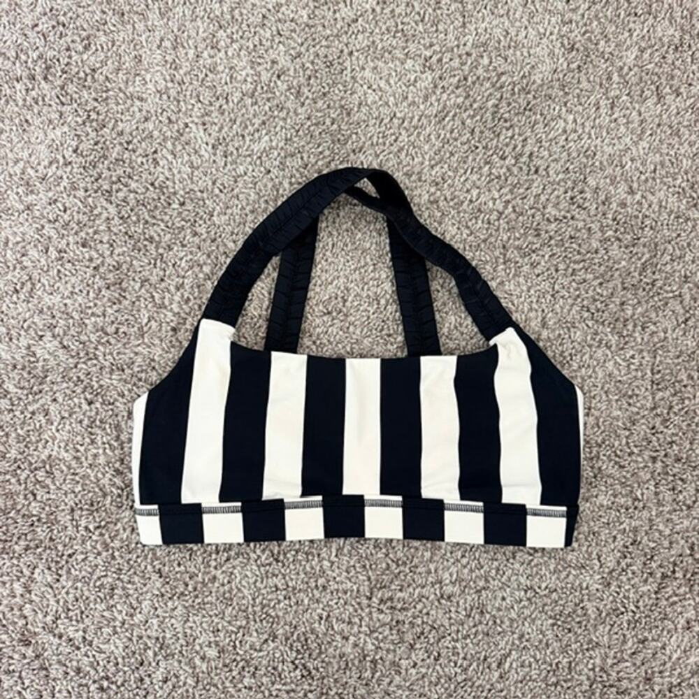Lululemon Inner Heart Bra Women's 10 Large Stripe Black Angel Wing Yoga Gym